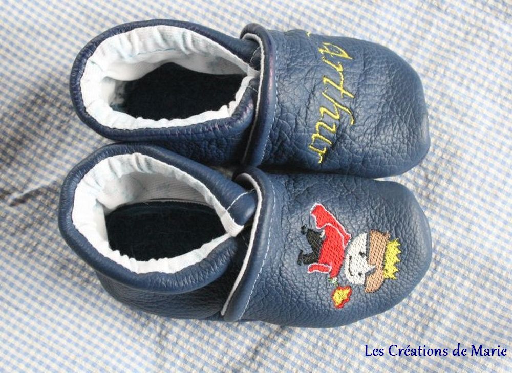 chaussons cuir Arthur avec petit roi